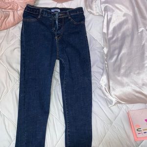 Blue skinny jeans